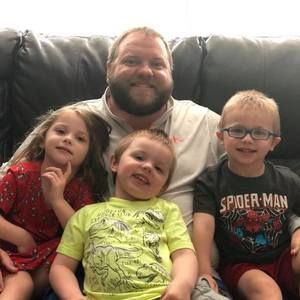 Meet your Posher, Michael